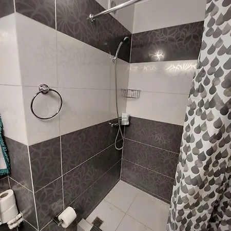 New Edenia Apartment Craiova