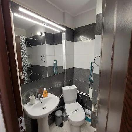 New Edenia Apartment *